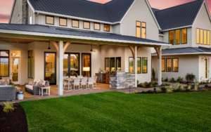 Renovated outdoor patio kitchen on nice grass lot